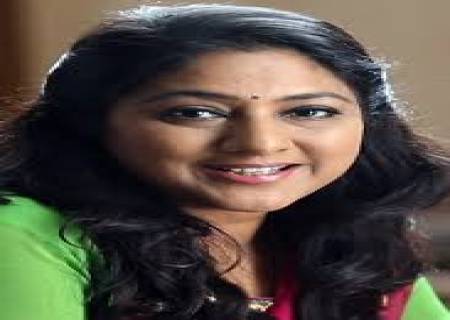 பாடலாசிரியர்  ரோகிணி என்பது பலருக்கும் தெரியாது