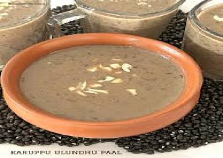 உடல் சூட்டை தணிக்கும்உளுந்து பால்.