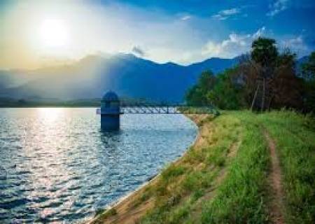 ராஜபாளையம் 6-வது மைல் குடிநீர் தேக்கம் நிரம்பி, 2-வது குடிநீர் தேக்கத்துக்கும் தண்ணீரை சேமித்து வைக்கவும் நகராட்சி தலைவர் பவித்ரா ஷியாம், ஆணையாளர் நாகராஜன் உத்தரவு. பொதுமக்கள் மகிழ்ச்சி.