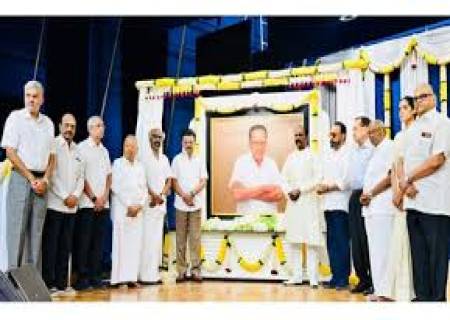 மறைந்த தயாரிப்பாளர் ஏ. வி. எம்.சரவணன், அவரே பிளான் போட்டு கட்ட வைத்தது தான் ராகவேந்திரா மண்டபம் என்றார் நடிகர் ரஜினி.