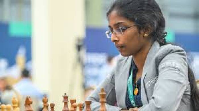 'கிராண்ட் சுவிஸ்' செஸ் தொடரில் வைஷாலி வெற்றி பெற்றார்.