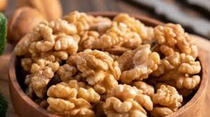 மருத்துவ குணங்களை உள்ளடக்கிய வால்நட்ஸ்