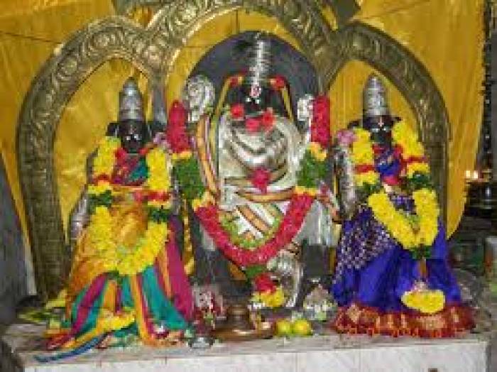 ராஜபாளையம் சர்வசமுத்திர அக்ரஹாரம் தெரு சந்தான வேணுகோபால சுவாமி கோயிலில் மகாதேவ அஷ்டமி.