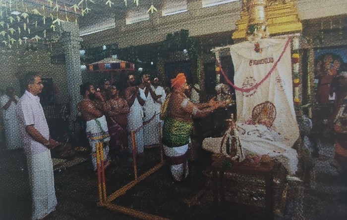 அருள்மிகு சொக்கர் கோவில் என்ற ஸ்ரீ மீனாக்ஷி சுந்தரேச்வரர் திருக்கோவில் முதலாம் திருநாள்.