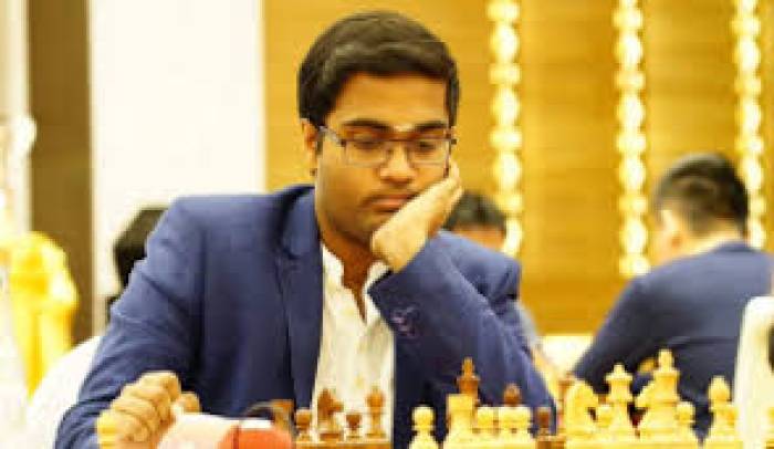தமிழக வீரர் இனியன் பன்னீர்செல்வம்  காமன்வெல்த் செஸ் சாம்பியன்ஷிப் போட்டியில் 2 தங்கம் வென்றார்.
